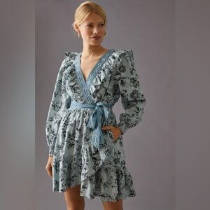 NWOT Anthropologie Ruffle Wrap Dress Blue Motif with pockets
Size Small Petite